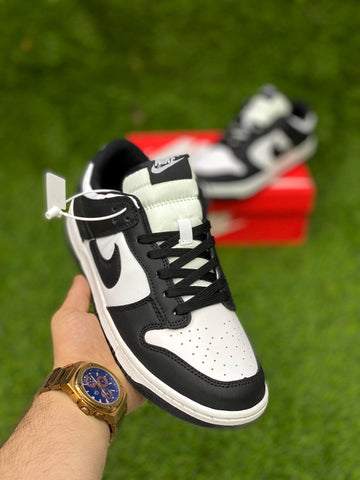 Nk Sb Dunk Black/White Premium Quality