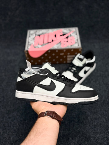 Nk Sb Dunk Black/White Premium Quality