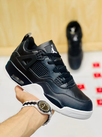 Nk Air Jordan 4 Black/White