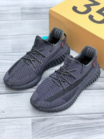 Yeeezy 350 All Black Reflective Premium Batch