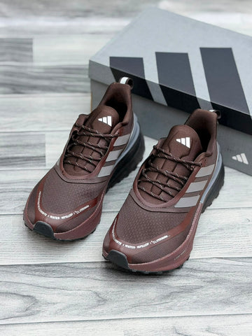 AD Ultra Boost 5 - Brown