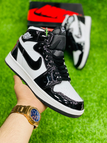 Nk Air Jordan 1 Black/white high OG shiny