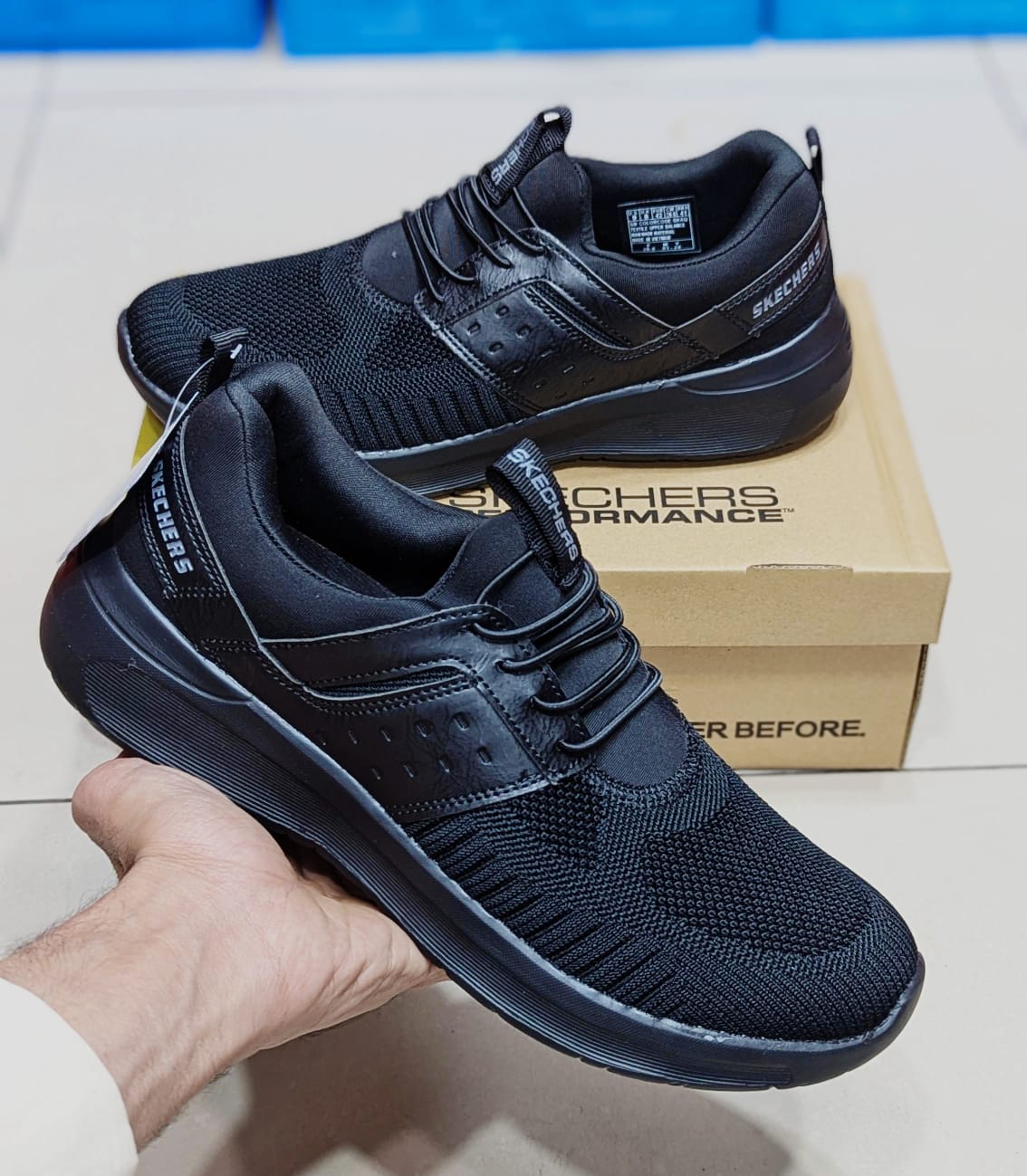 Skechers All Black