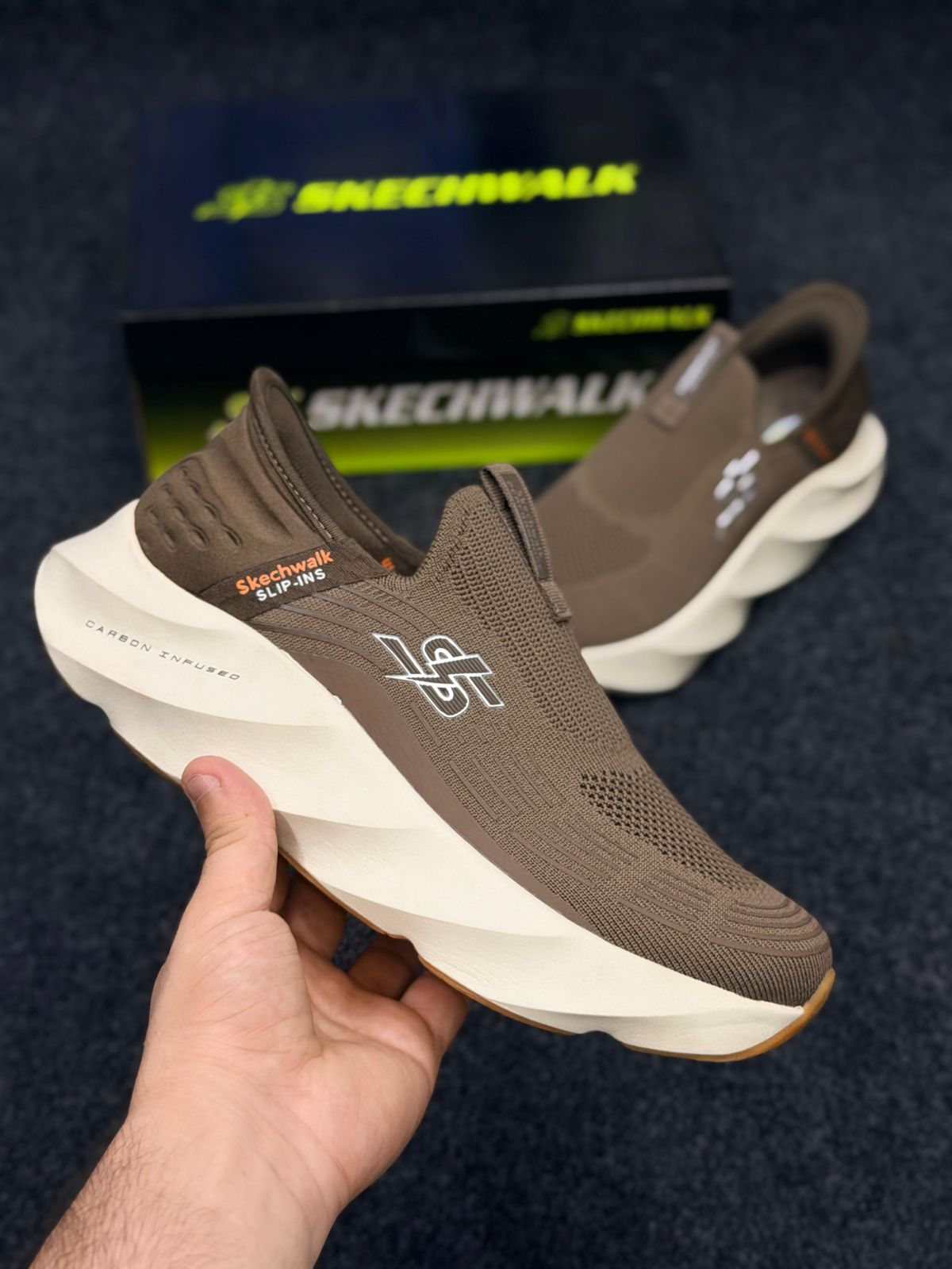 Skechers Slip ins Skech Walk Carbon Infused - Dark Brown