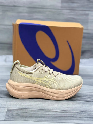 ASICS GEL-NIMBUS 28 (BEIGE)