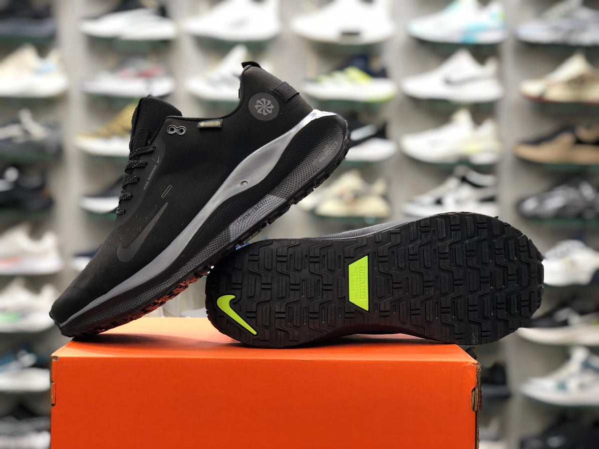 Nk Infinity RN 4 GORE TEX - All Black