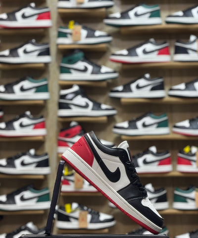 Nk Air Jordan 1 Low Bred Toe