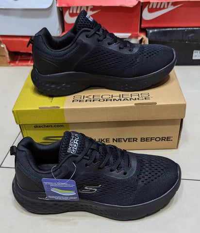 Skecherss ArchFit All Black