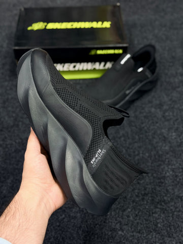 Skechers Slip ins Skech Walk Carbon Infused - All Black