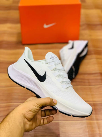 NK Air Zoom Pegasus 37 White Black Pure Platinum