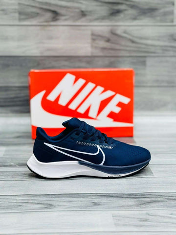 Nk Zoom PEG 38 Blue/White