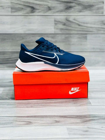 Nk Zoom PEG 38 Blue/White