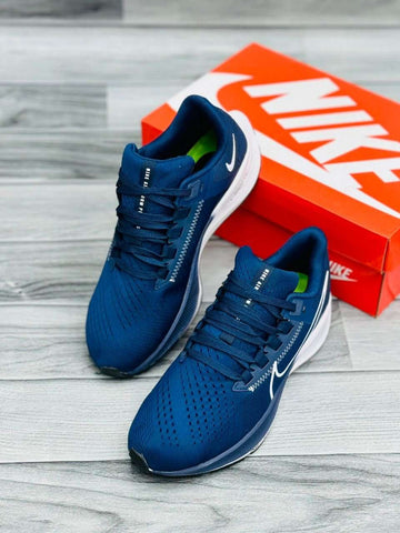 Nk Zoom PEG 38 Blue/White