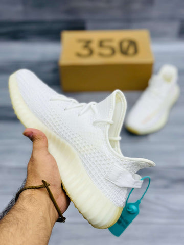 Yeeezy 350 V2 Cream White / Triple White